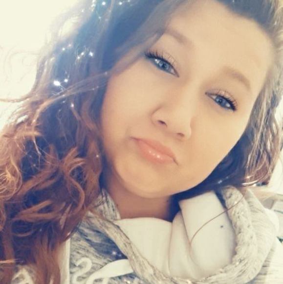 Meet the Posher Other - Meet your Posher, Kaylee
